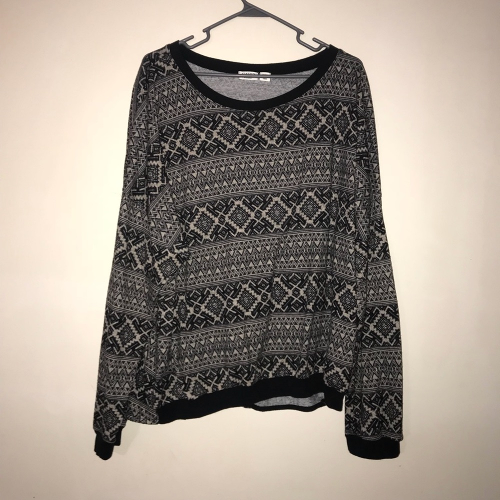 Cato sweater